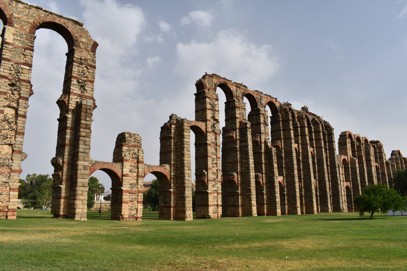 Acueducto de los Milagros, a Roman aqueduct in M&eacute;rida, Spain.